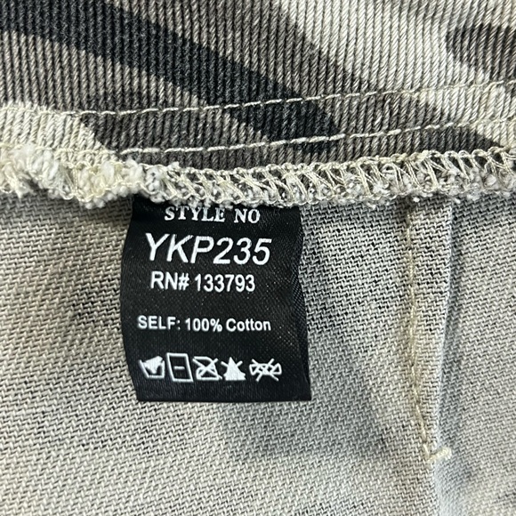 Pol Brand Camo Jogger Pants Size Small Side Stripe | Utility Style - Picture 5 of 10